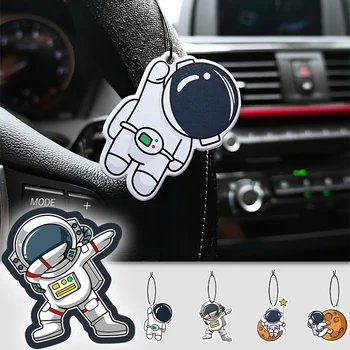 Auto Lõhnaaine Töö Cartoon Armas Astronaut Auto Rearview Mirror Rippuvad Parfüümi Töö Creative Auto Sisekujunduses Ripats